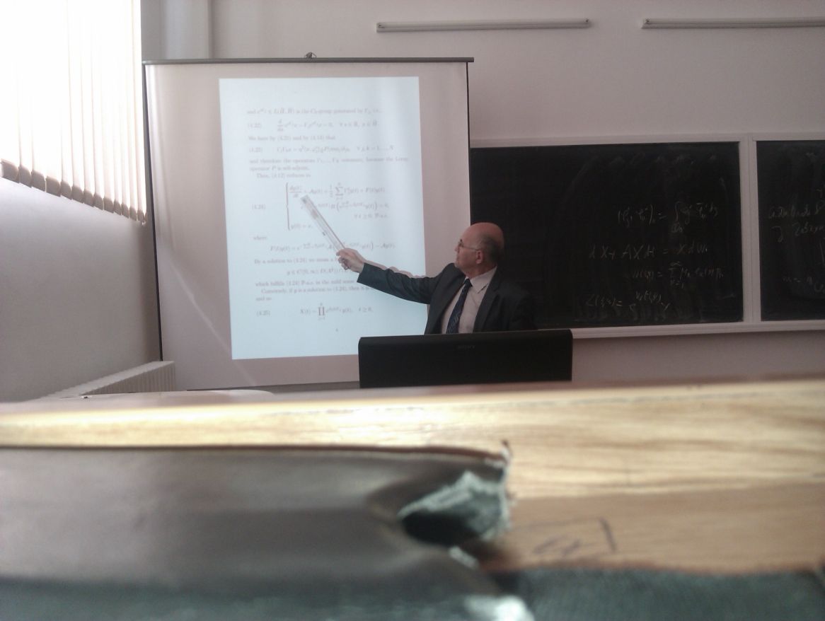 Acad. Viorel Barbu
