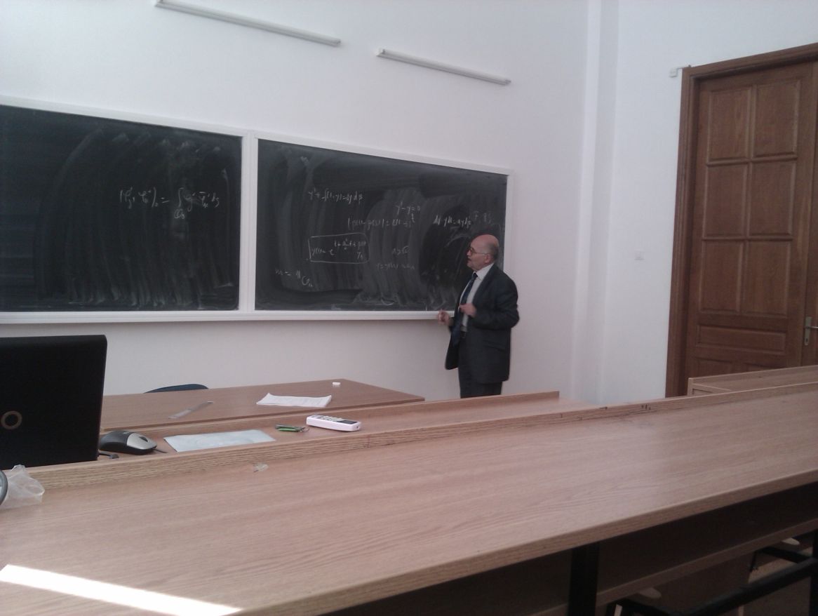 Acad. Viorel Barbu